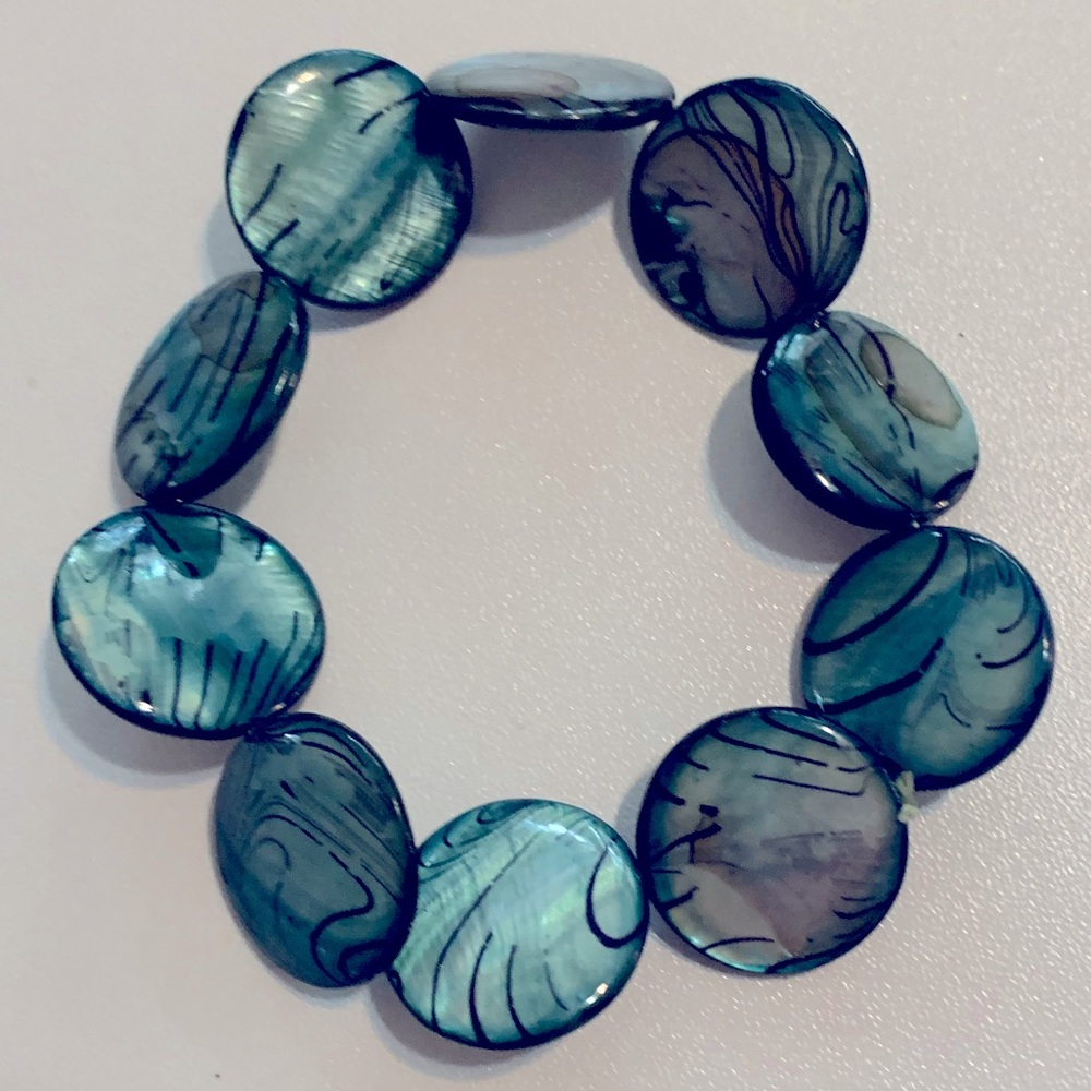 Turquoise beaded bracelet